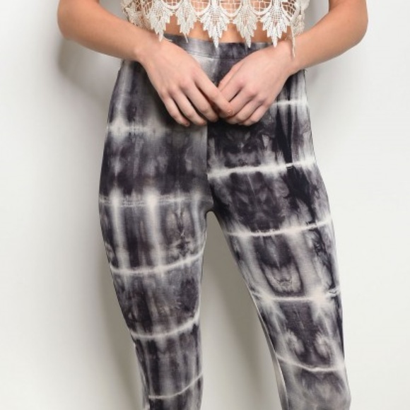 ⚠️LAST 1⚠️ PLAYFUL TIE DYE PANTS - Picture 3 of 3